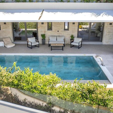 Seafront Villas I "Free" Heated Pools & 100M To Sea Chania  Exterior foto