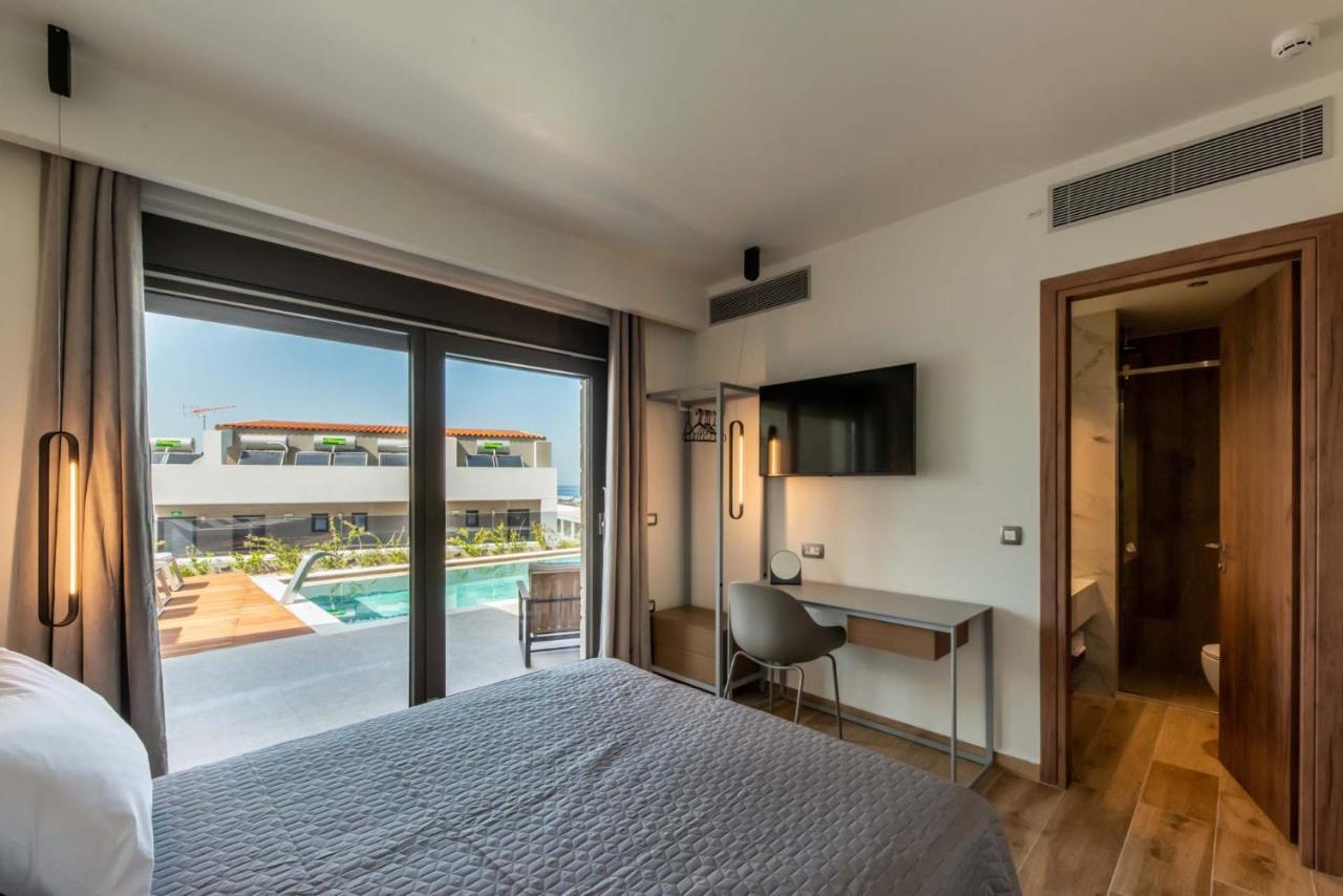 Seafront Villas I "Free" Heated Pools & 100M To Sea Chania  Exterior foto