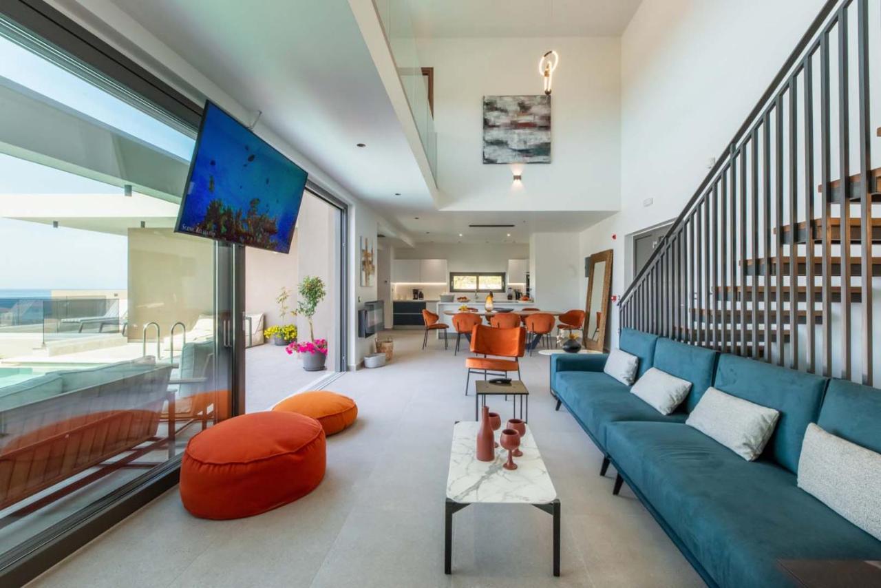 Seafront Villas I "Free" Heated Pools & 100M To Sea Chania  Exterior foto