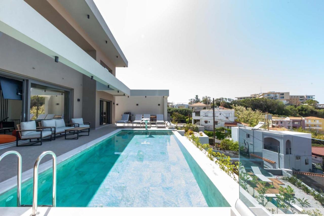Seafront Villas I "Free" Heated Pools & 100M To Sea Chania  Exterior foto